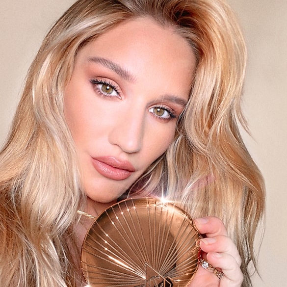 CHARLOTTE TILBURY - Airbrush Bronzer - Poudre bronzante