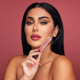 Huda Beauty Liquid Matte Lipstick